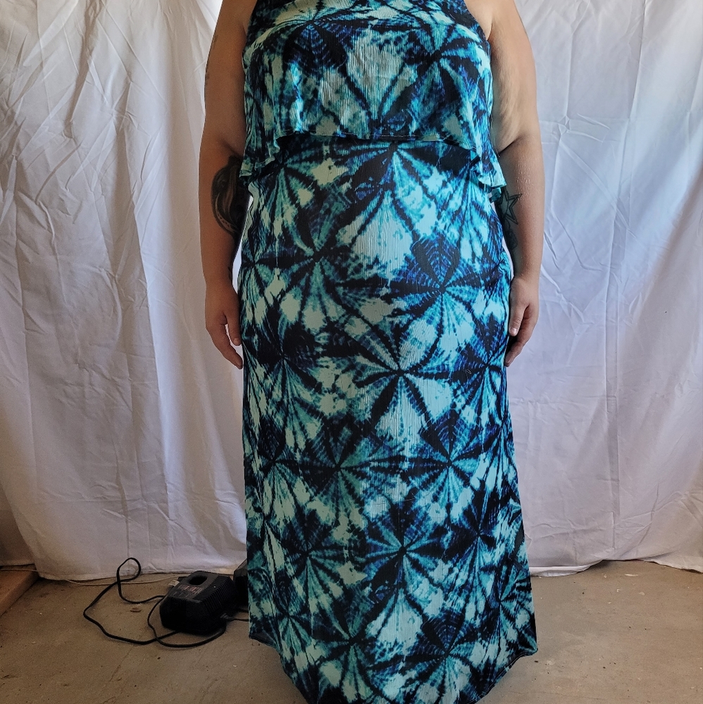 Faded Glory Blue Geometrical Dress XL